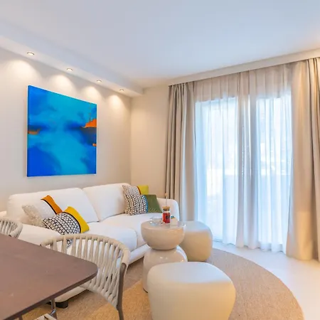 Il Borgo, Marina Homesuites, Poltu Quatu 아파트호텔
