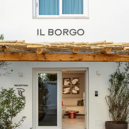 아파트호텔 Il Borgo, Marina Homesuites, Poltu Quatu 3*