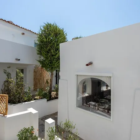 Il Borgo, Marina Homesuites, Poltu Quatu Aparthotel 3*