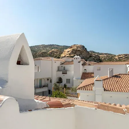 Il Borgo, Marina Homesuites, Poltu Quatu 포르투 세르보
